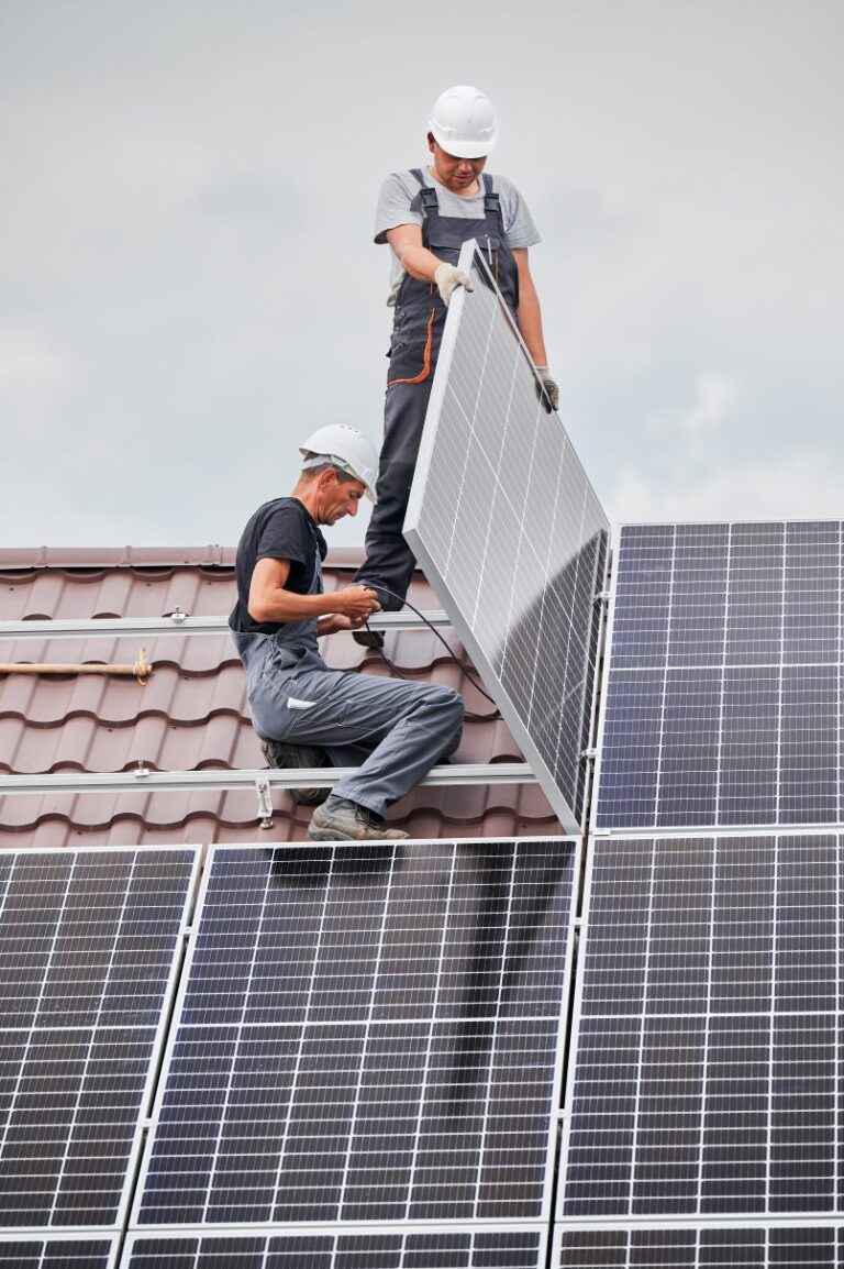 Získání dotace na solární panely a instalace fotovoltaické elektrárny – AmperSun